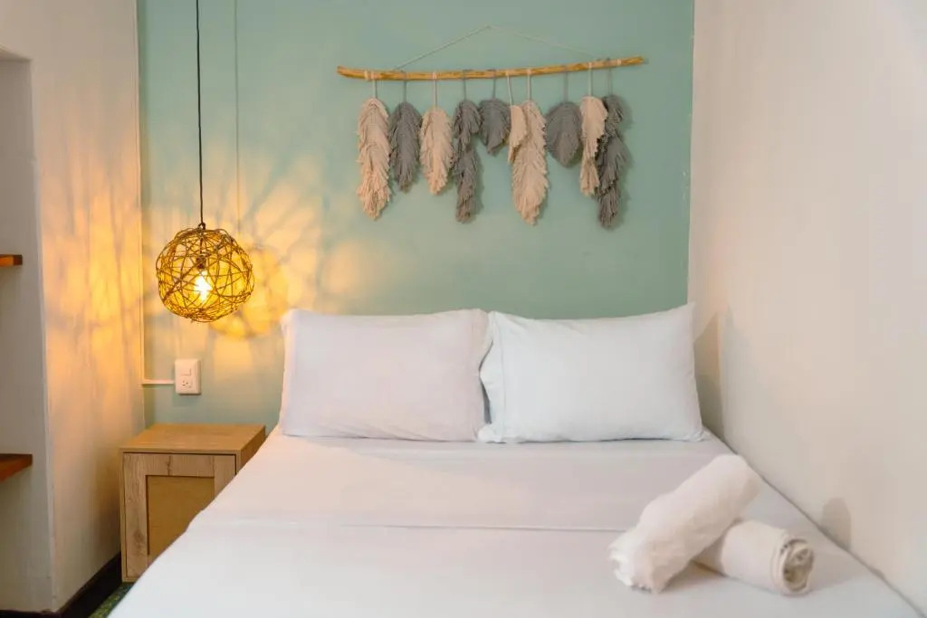 Traveler Hostel