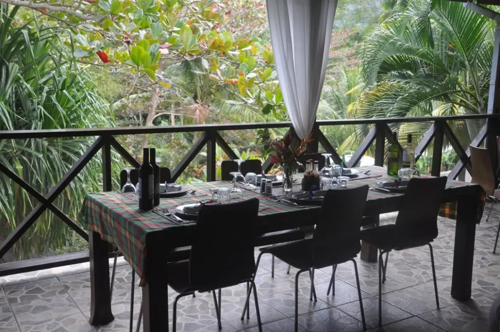 Hibiscus Valley Inn