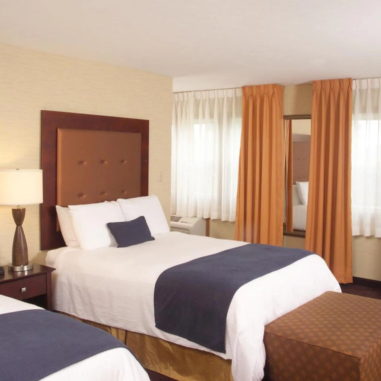 Ivy Court Inn and Suites