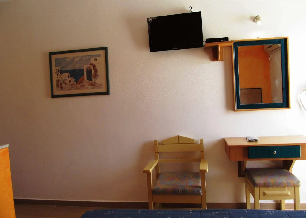 Paraschos Studios Kos