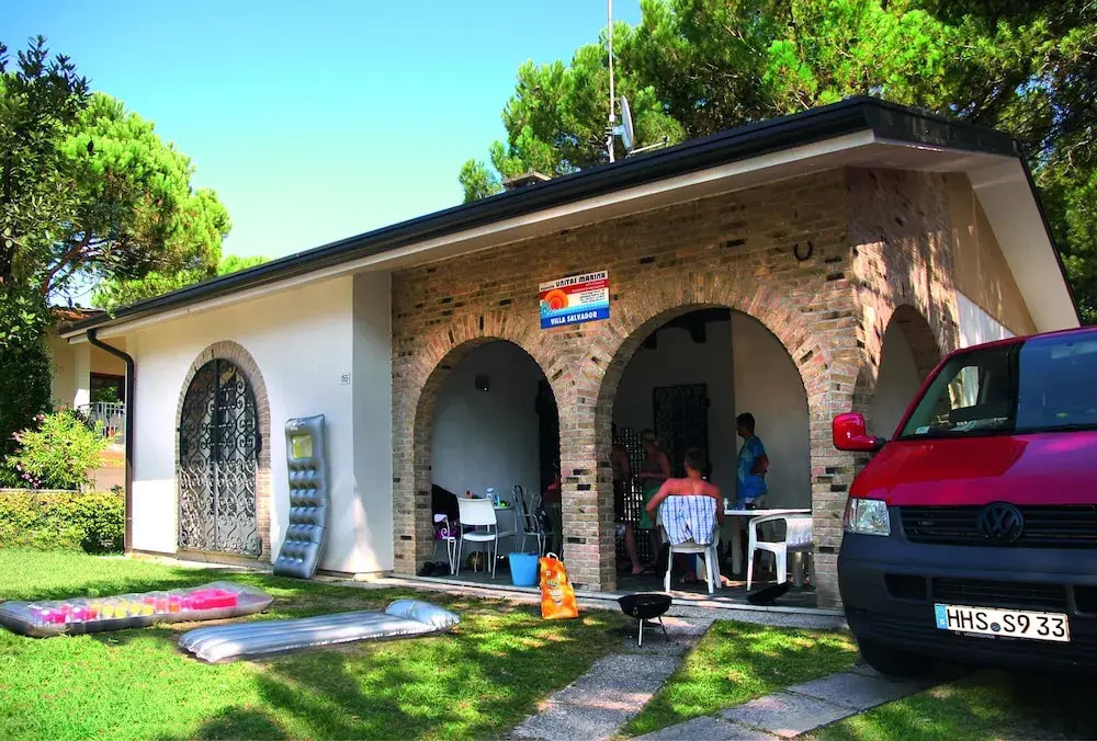 Villa Salvador