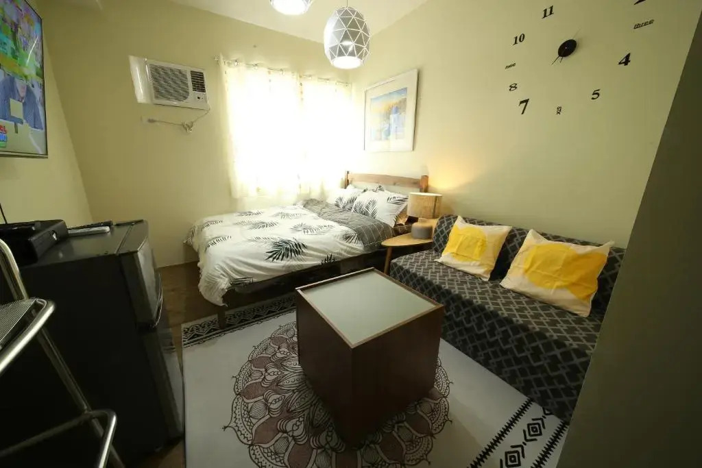 A2J Executive Studio Suite Near Enchanted Kingdom
