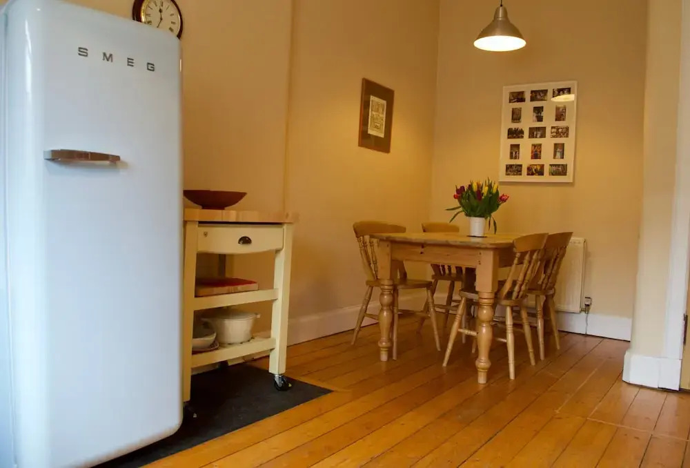Spacious 1 Bedroom Stockbridge Flat