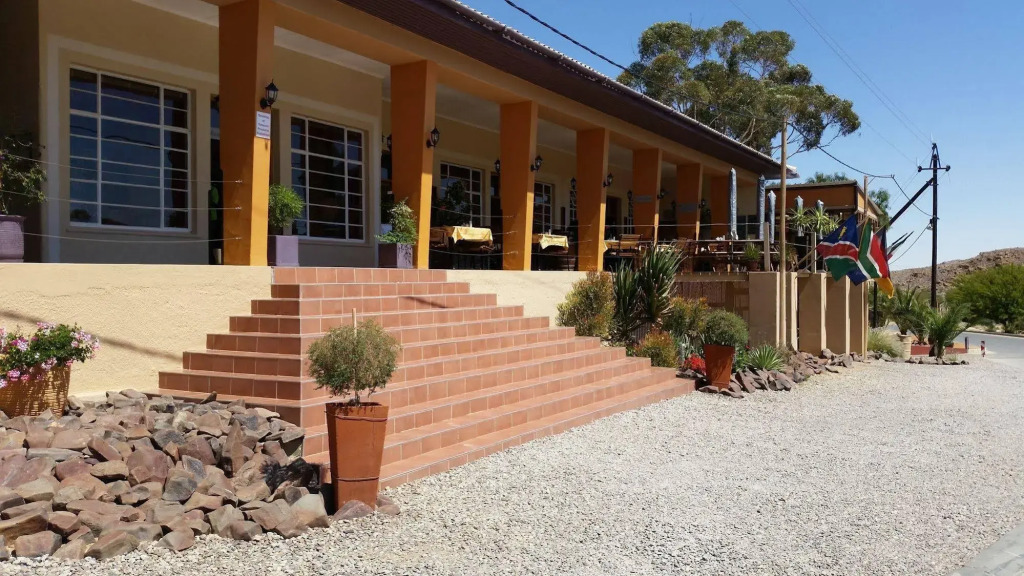 Bahnhof Hotel Aus