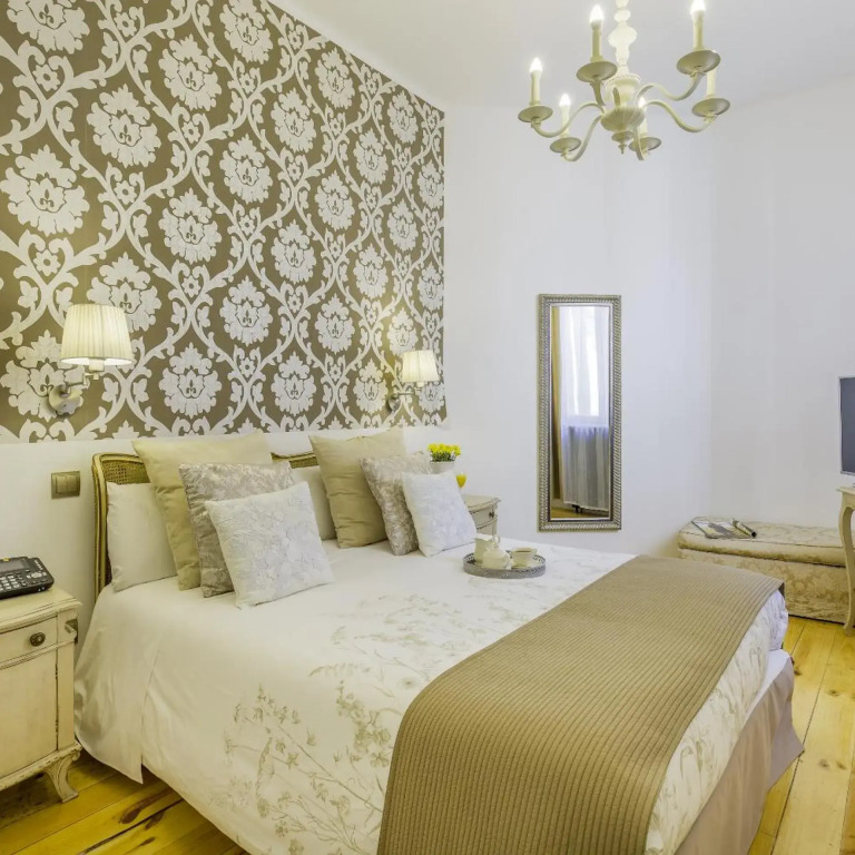 Oriente Palace Apartments