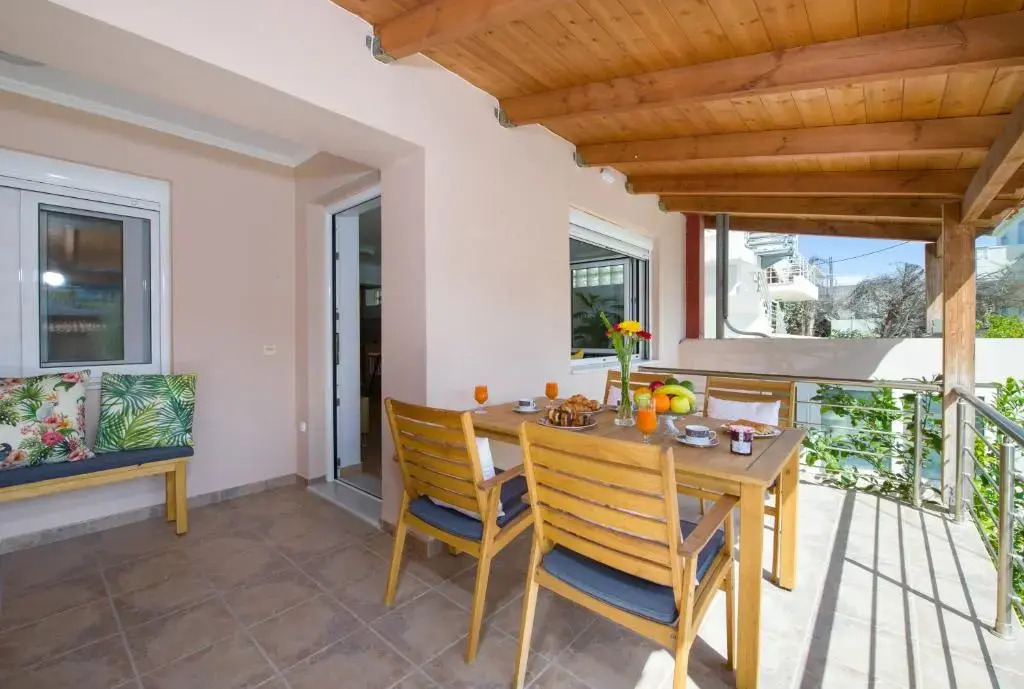 Manolia Dream Apartment 30m to the beach