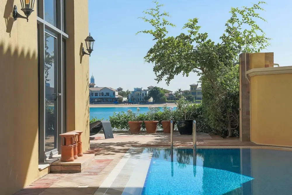 Nasma Luxury Stays - Frond D Palm Jumeirah