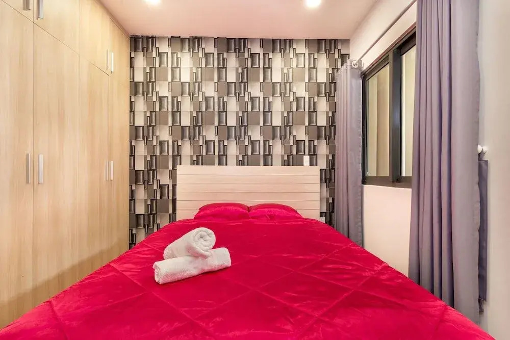 Mino Lee Apartment