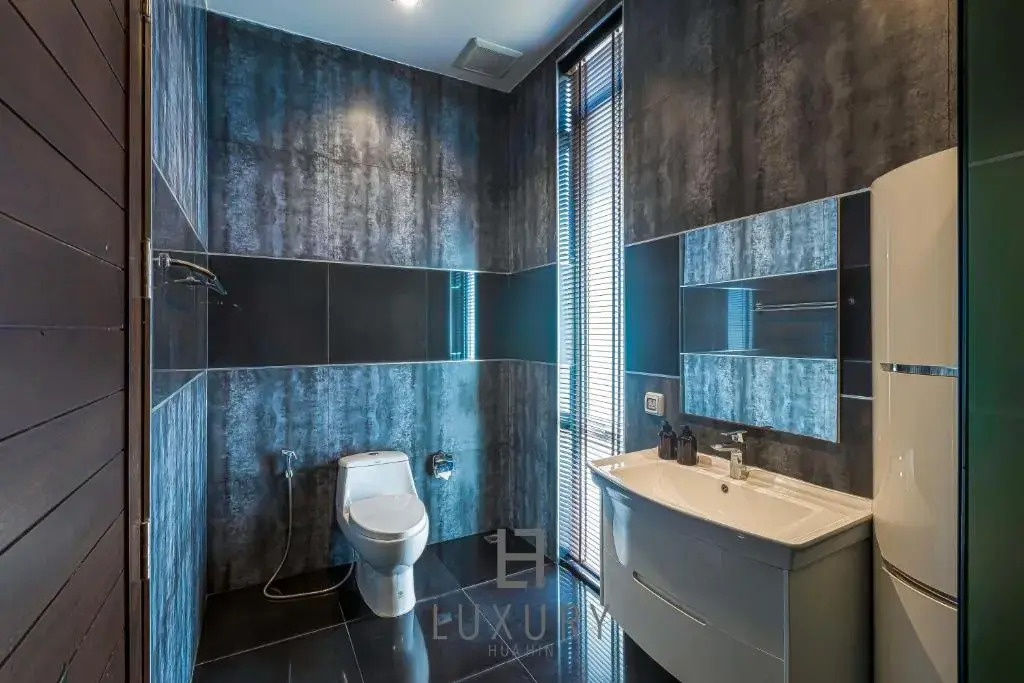 Modern 3 Bedroom Pool Villa In Resort G207