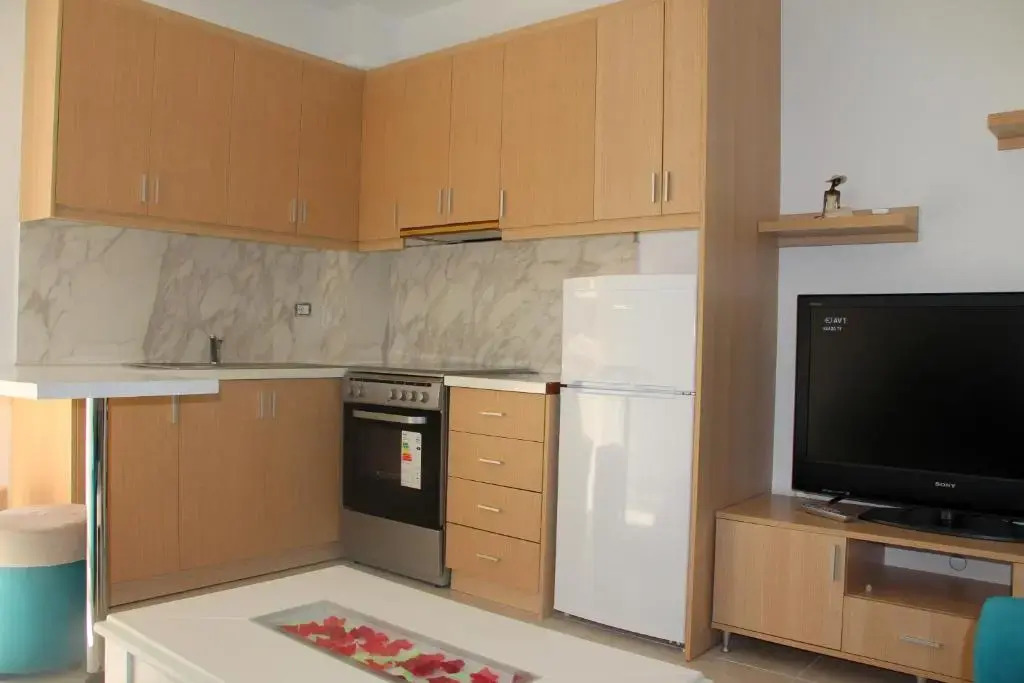 Kristi Apartments