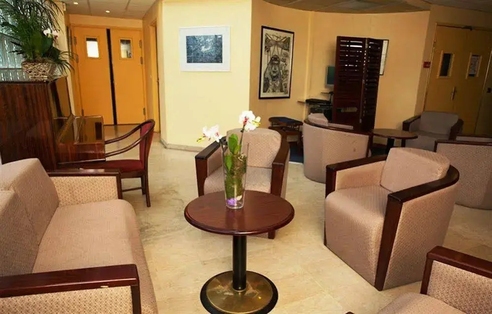 Hotel Air Plus