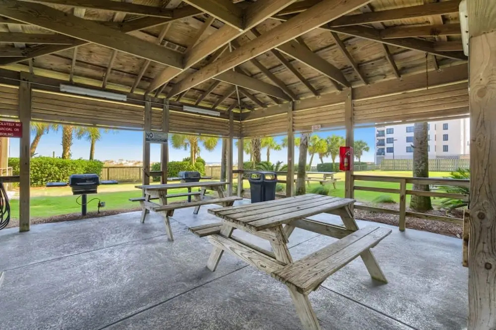 Regency Isle 1008 2 BR 2 1 2 BA Amazing View