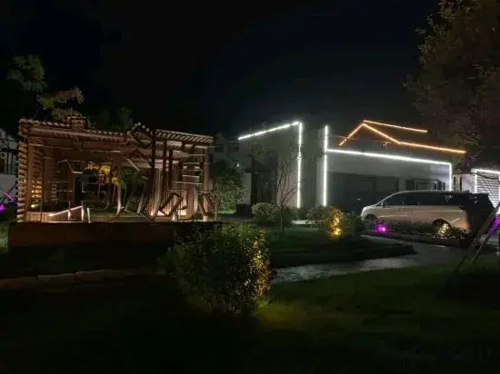 Zixi Juewei Farmhouse