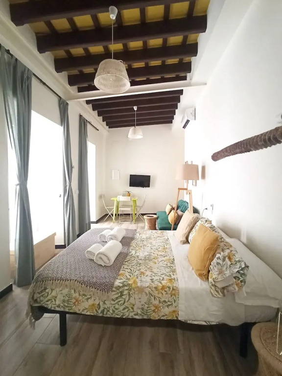Apartamentos La Higuera by VGH