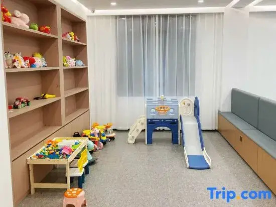 Spring Breeze Ten Miles Homestay