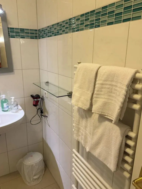 Attika Hotel