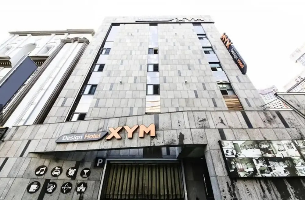 XYM Motel