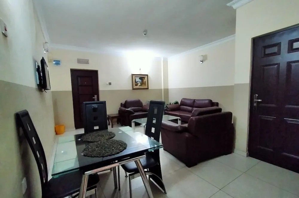 Joy House Hotel and Suites