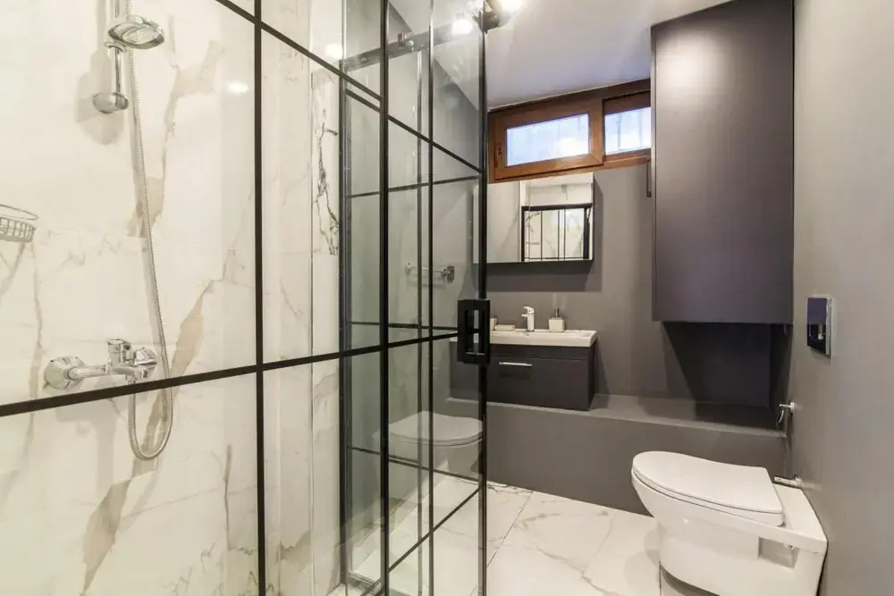Amazing Flat Near Kennedy Avenue in Fatih