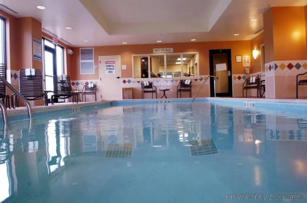 Holiday Inn Express Hotel & Suites Fort Wayne by IHG
