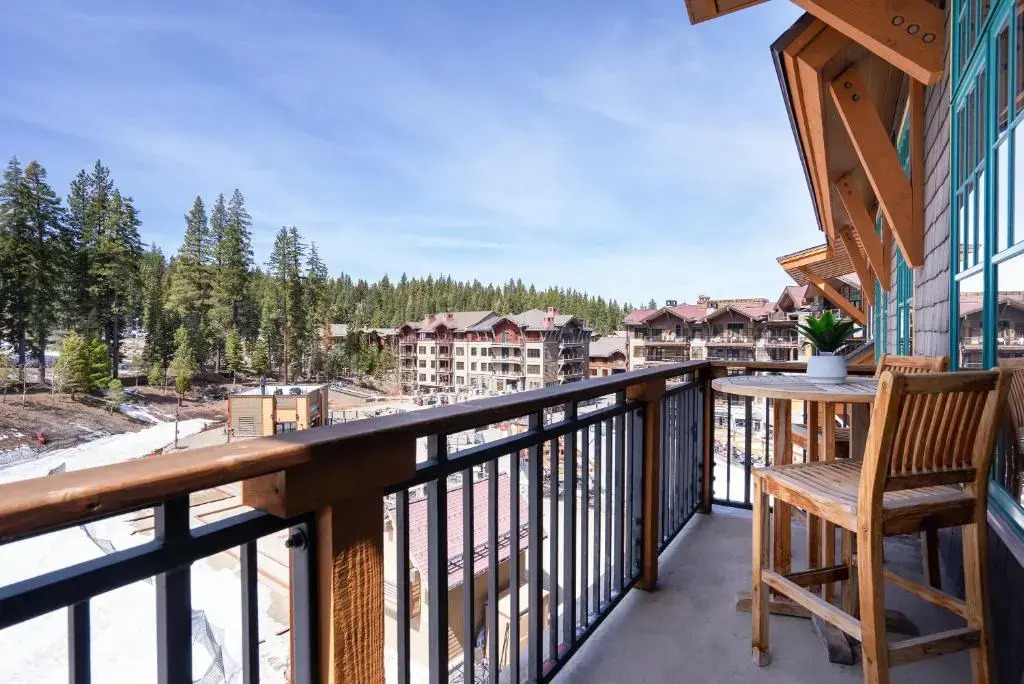 New Listing! Top Floor Village at Northstar Residence - Big Horn 504