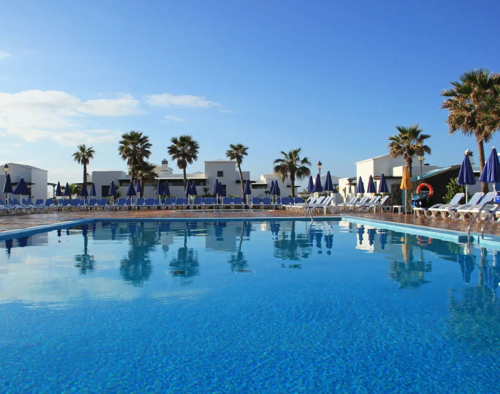 Vik Club Coral Beach