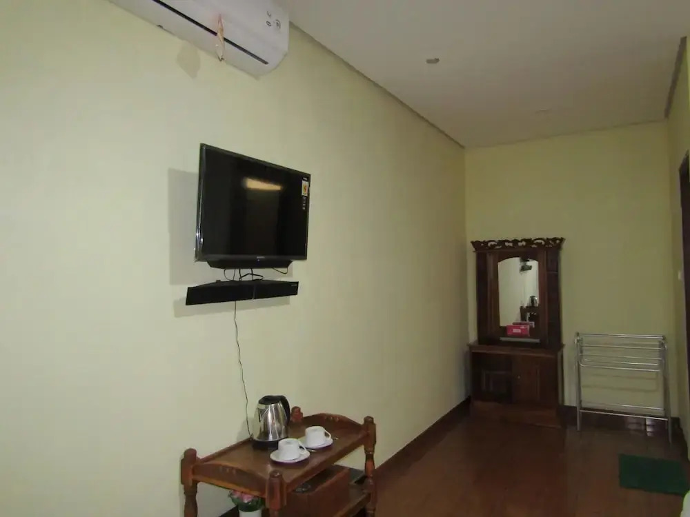 Nia Maretta House Syariah