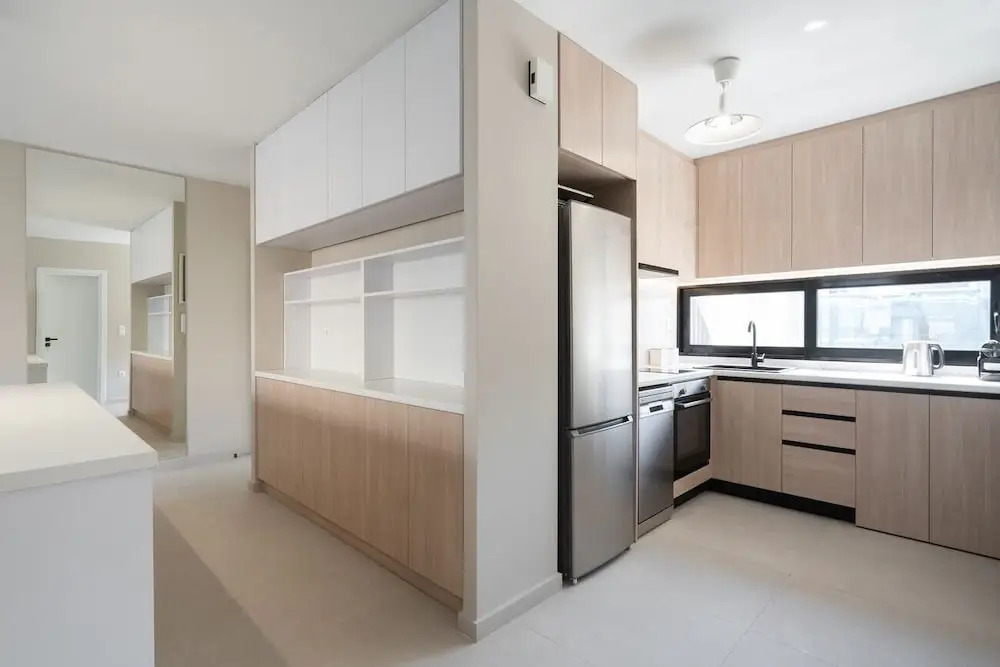 LIV - Deluxe 2BD Apartment in Athens