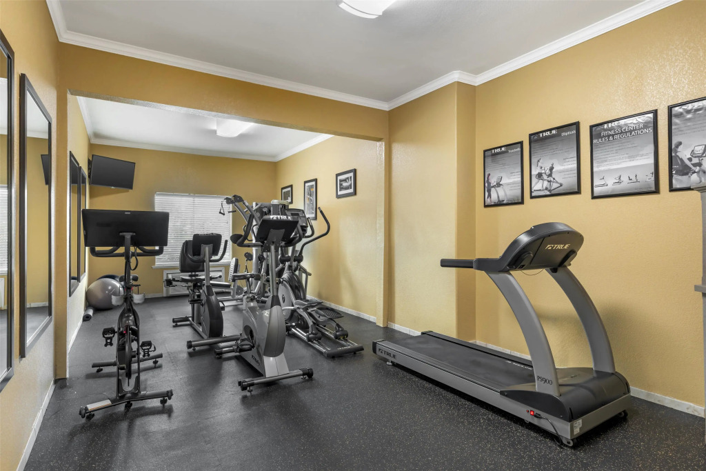Best Western Plus Waxahachie Inn & Suites