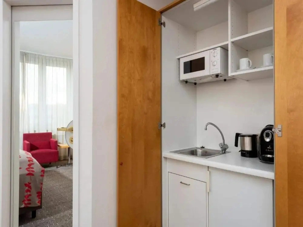 4 Person Holiday Park Home in Neu-isenburg