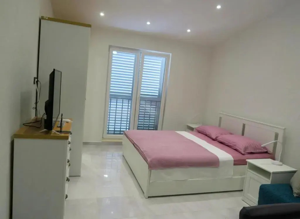 Apartments Nada