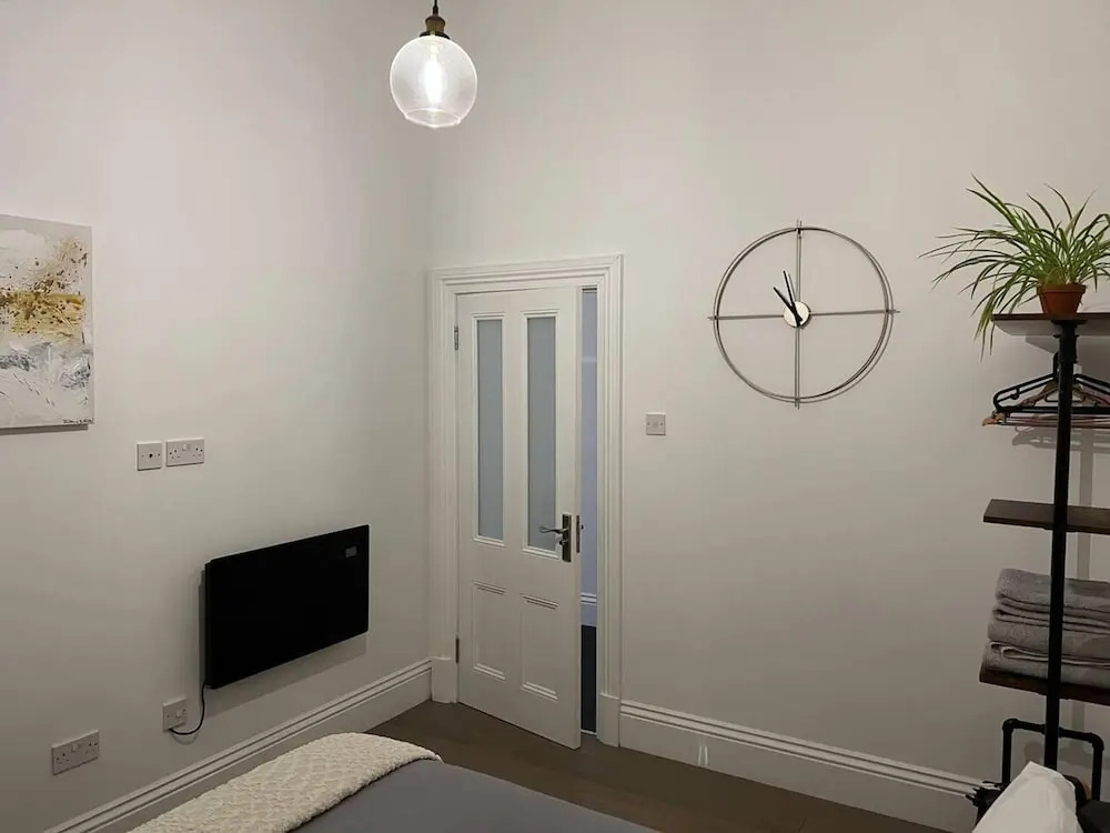 Modern and Spacious 2 Bedroom Flat Near Shoreditch