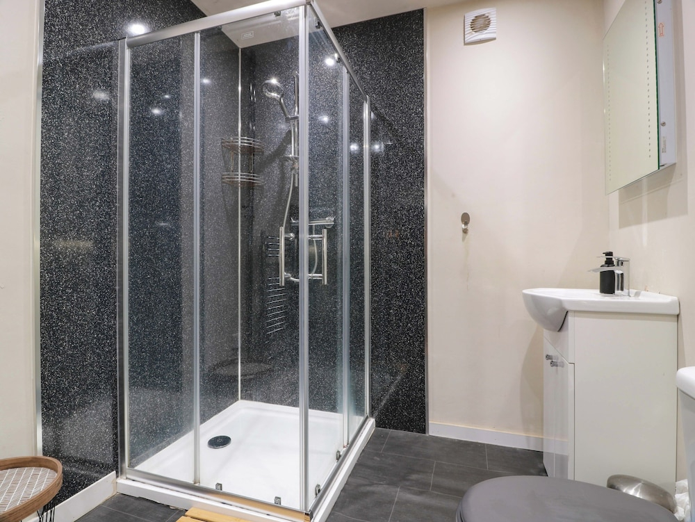 Gatehouse Studio Apartment