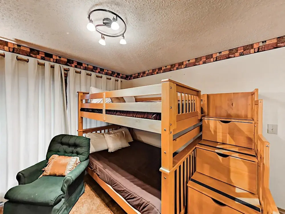2315 Apres Ski Way Condo Unit 214