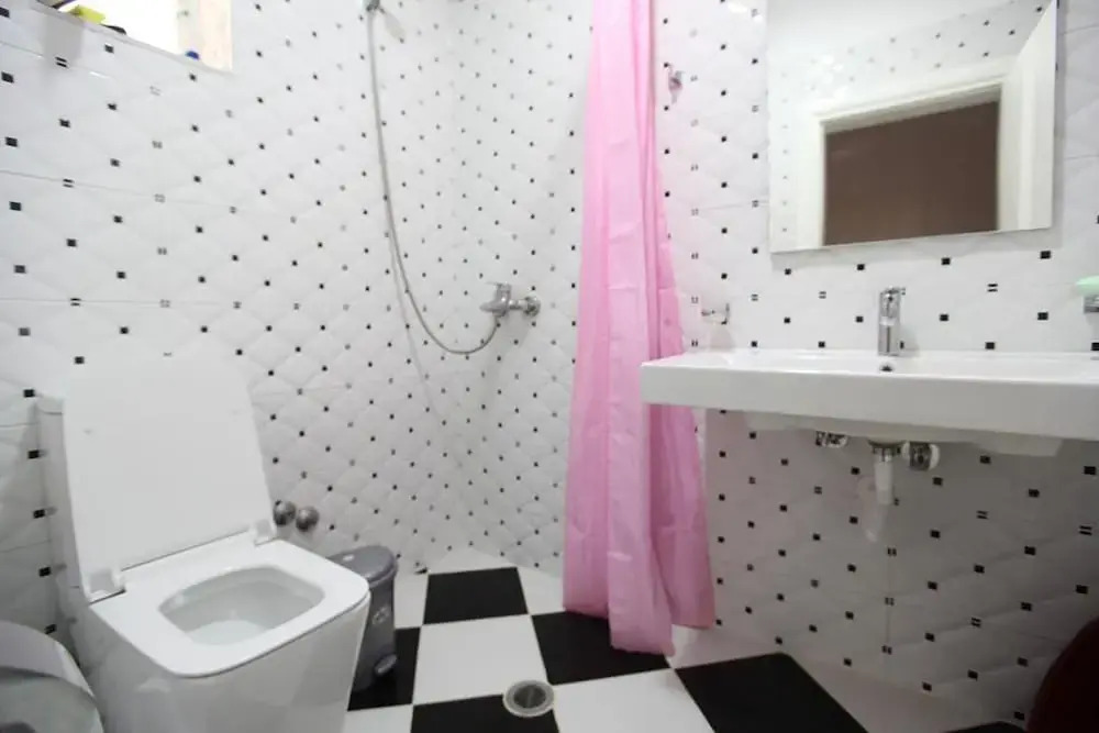 Vila Riza Veliu