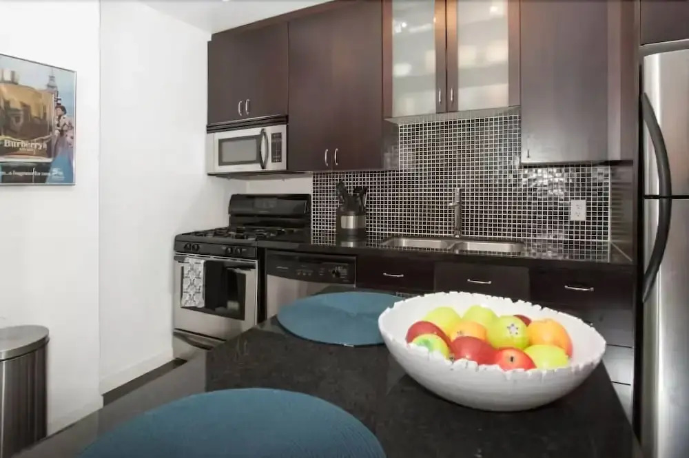 Super Awesome King West Furnished Suite