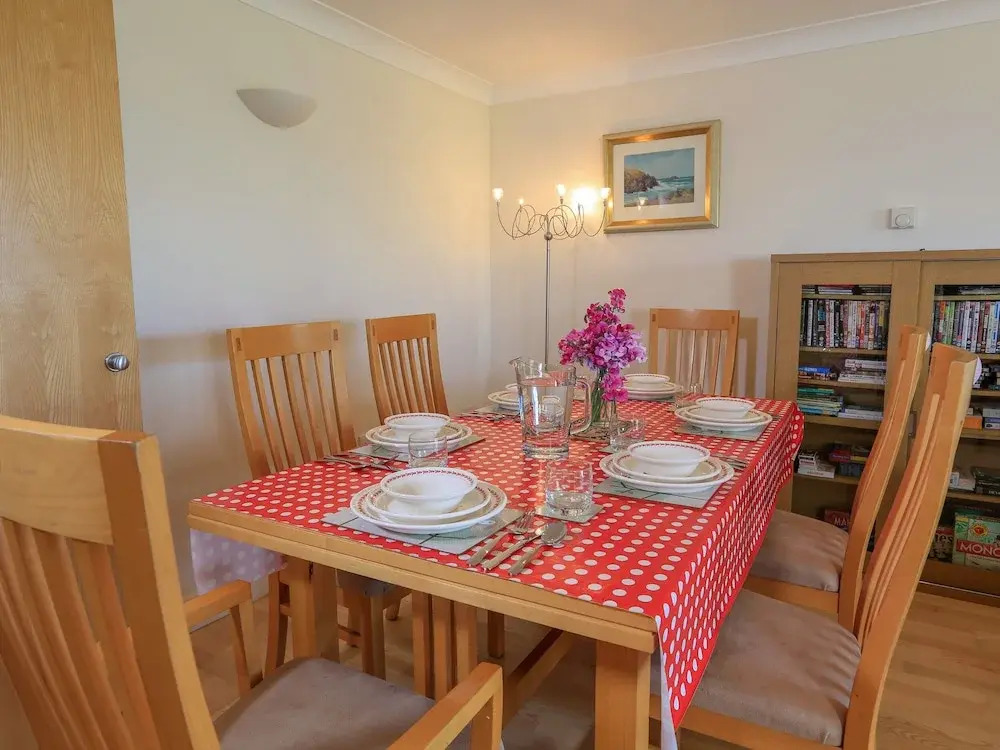 5 Thurlestone Beach