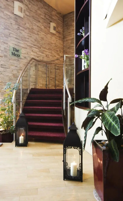 The Farmers Kitchen Hotel