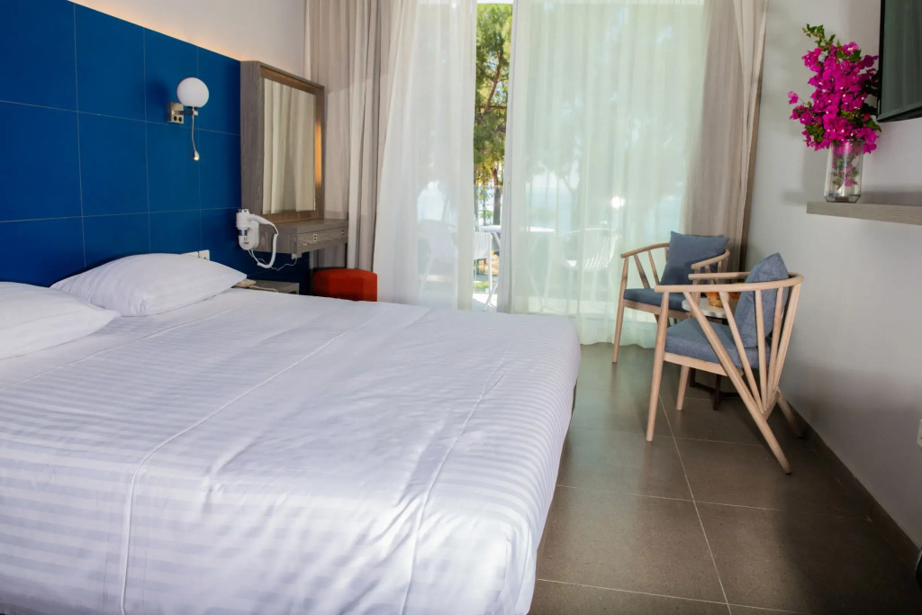 Park Beach Hotel
