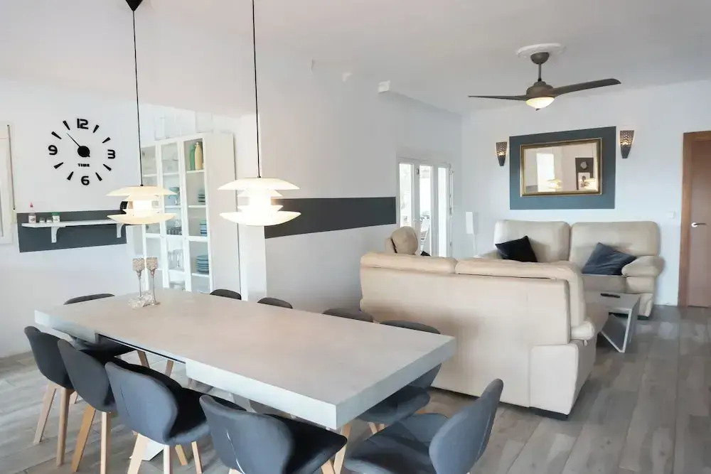 Villa Padel - Heated pool and private paddle court