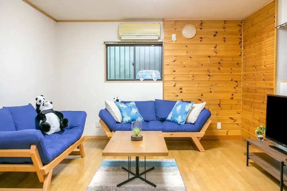 Atami Ajiro House