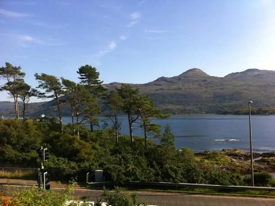 Lochalsh View en suite Kyle near Skye