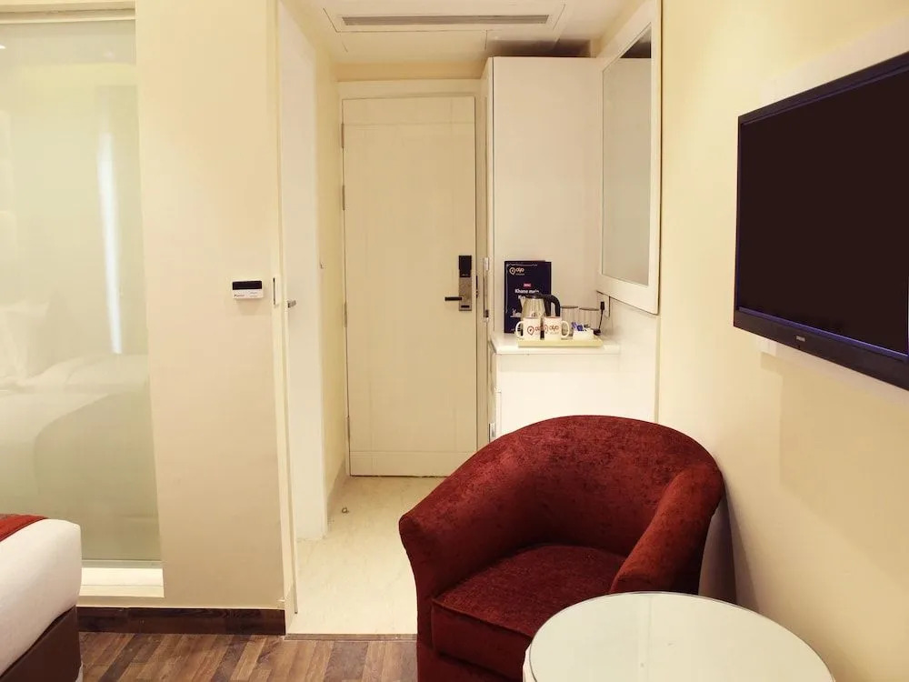 OYO 2637 Hotel Picasso Prive