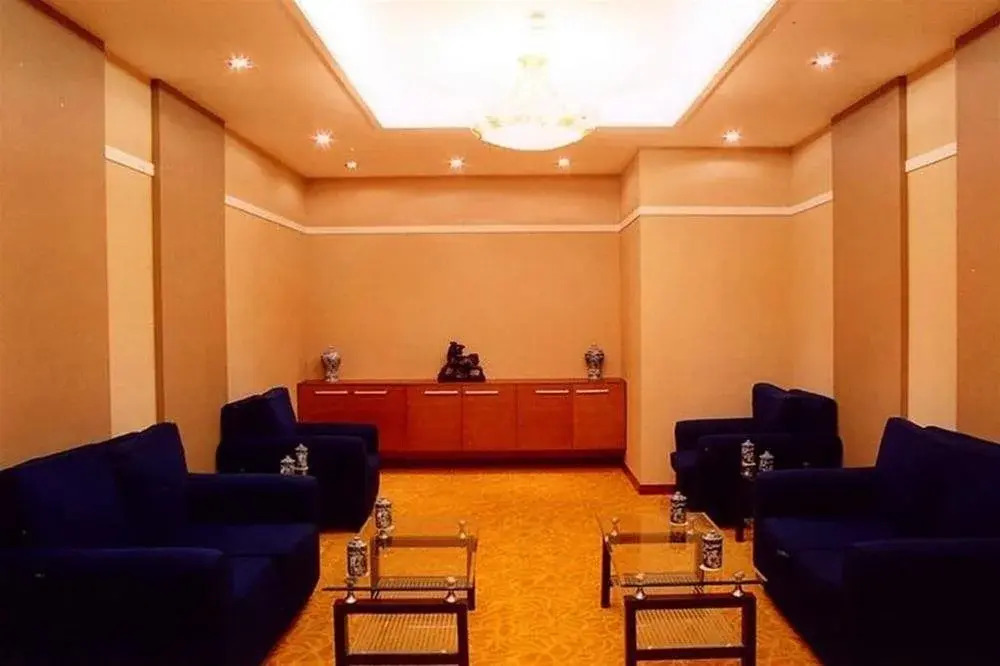 Atour S Hupu Hotel