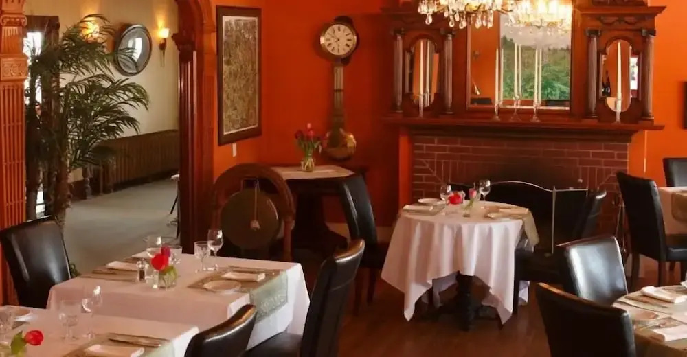 Rossmount Inn