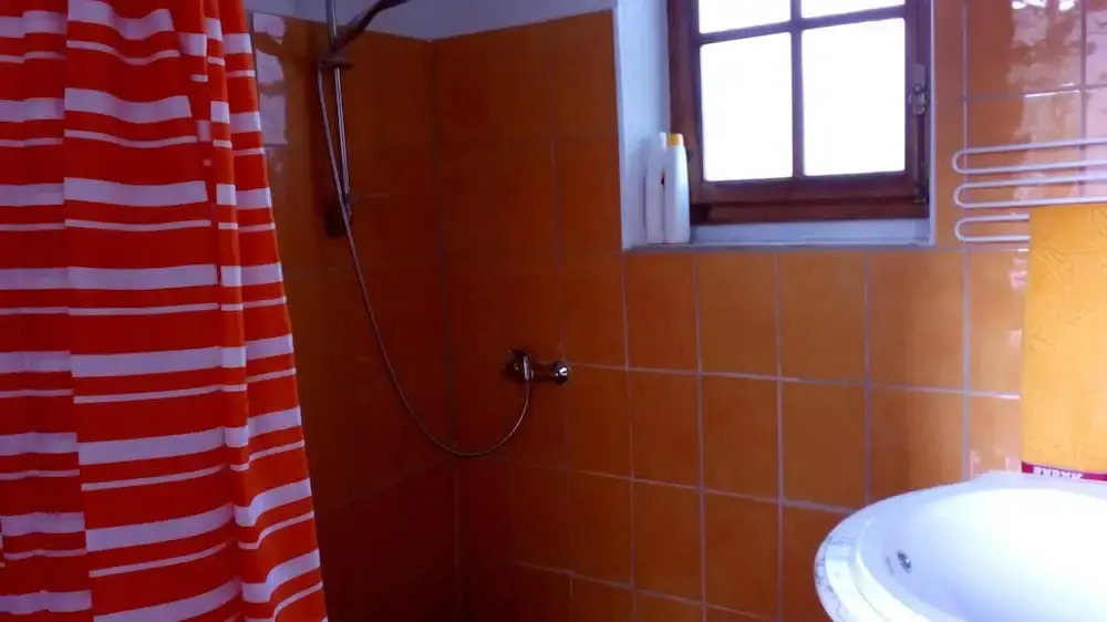 House With 3 Bedrooms in Oleiros, With Private Pool, Furnished Garden
