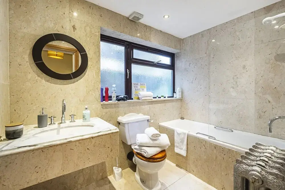 Homes On Tap - East Dulwich Great Central Location