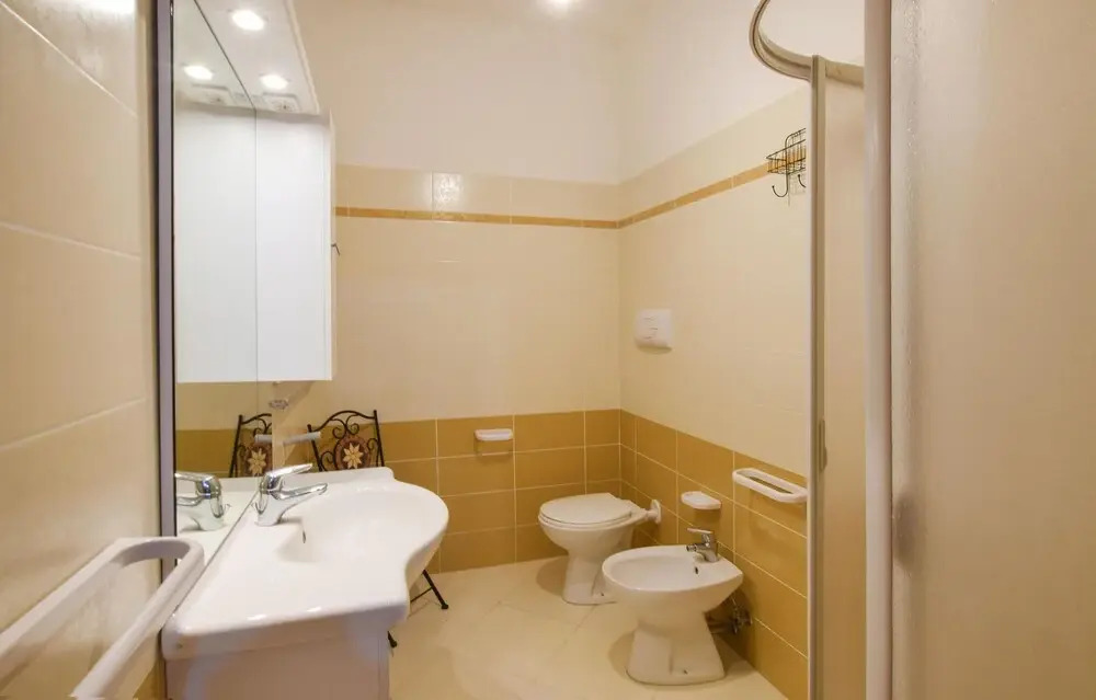 Stunning Home in Palmi With Wifi and 2 Bedrooms