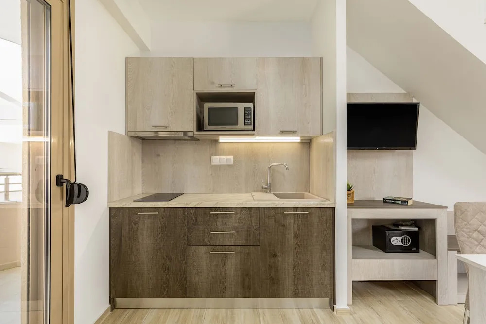 Aria Garden Suites