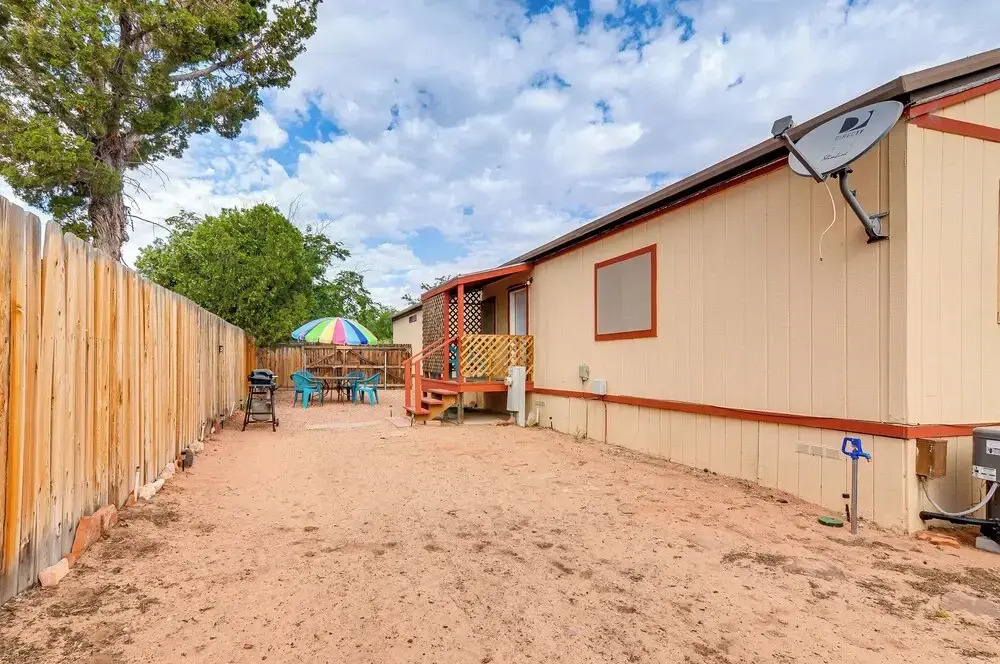 Pet-friendly Page Home ~ 4 Mi to Lake Powell!